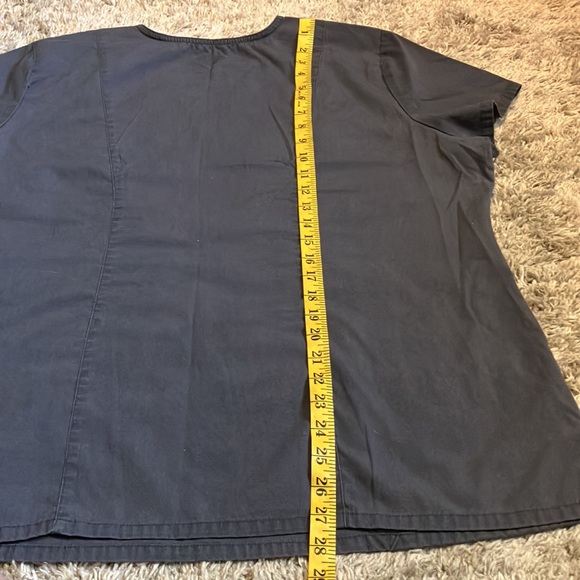 Dickies Womens Scrub Top - Picture 10 of 10